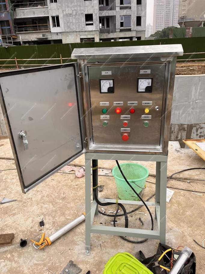 基础闸门控制柜